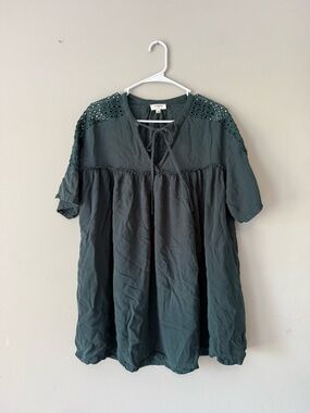 Umgee Eyelet Shoulder Blouse